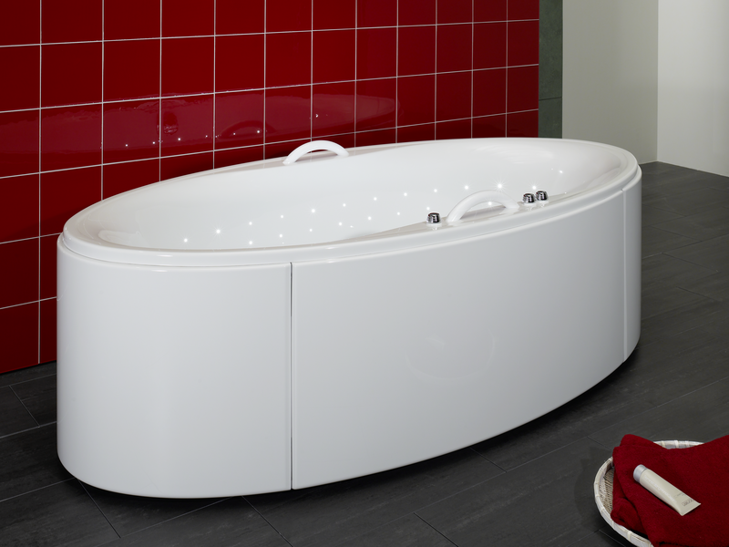 Harmony whirlpool bath offers space for 1 or 2 people